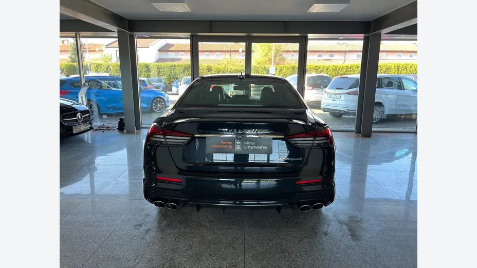 MASERATI Quattroporte -
