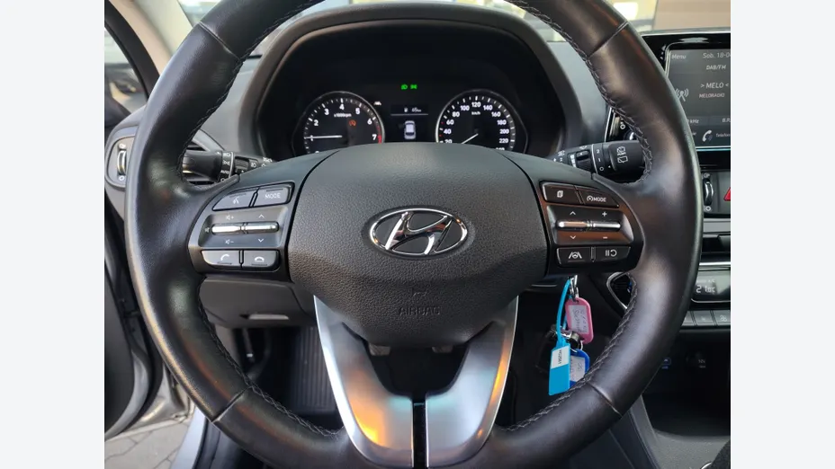 HYUNDAI i30 i30 1.0 T-GDI Smart