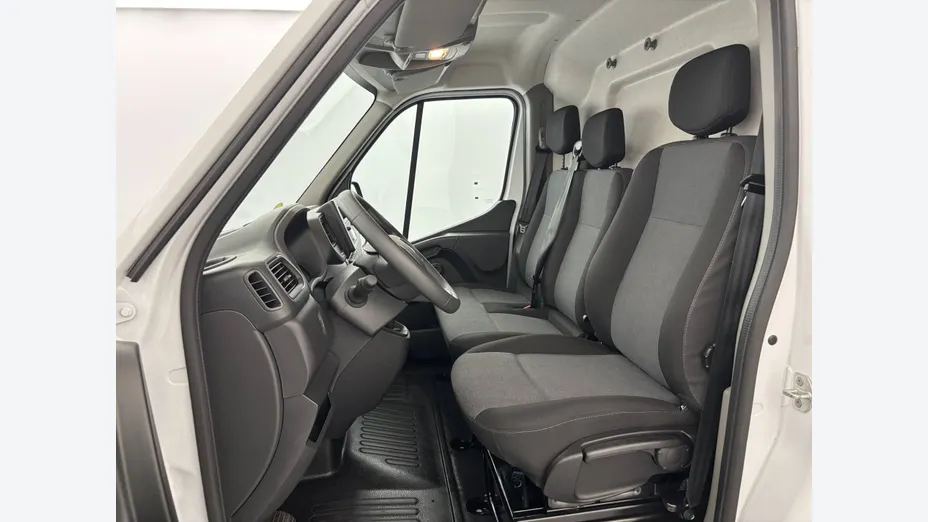 RENAULT Trafic -