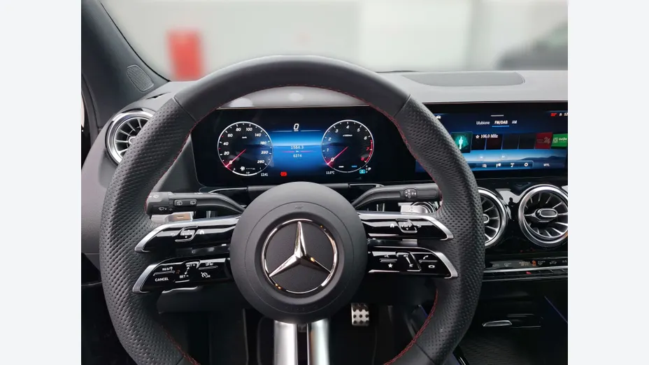 MERCEDES-BENZ GLA GLA 200 mHEV AMG Line 7G-DCT