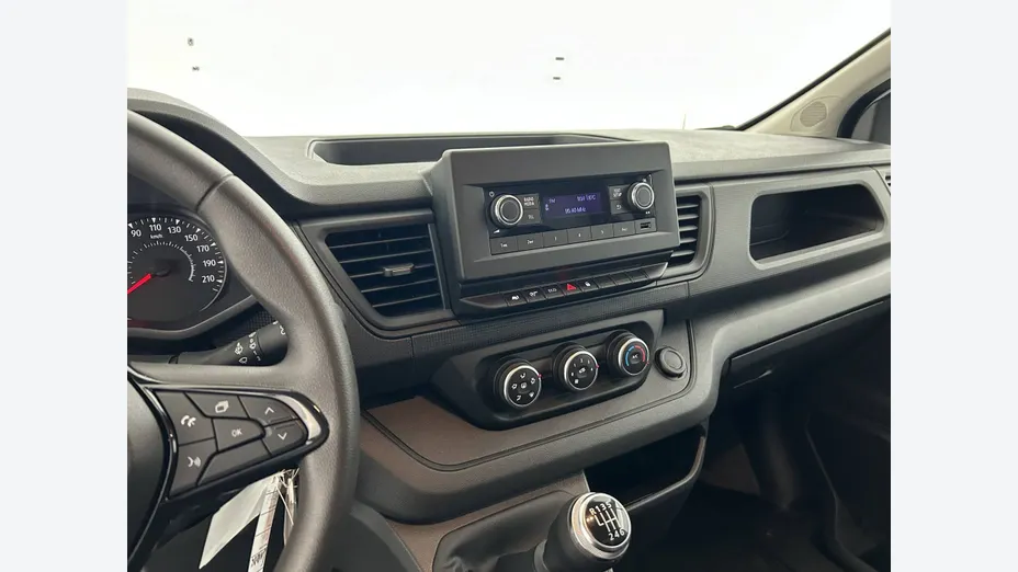 RENAULT Trafic -