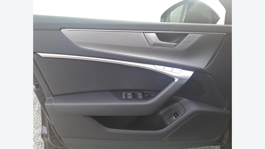 AUDI A6 Avant -