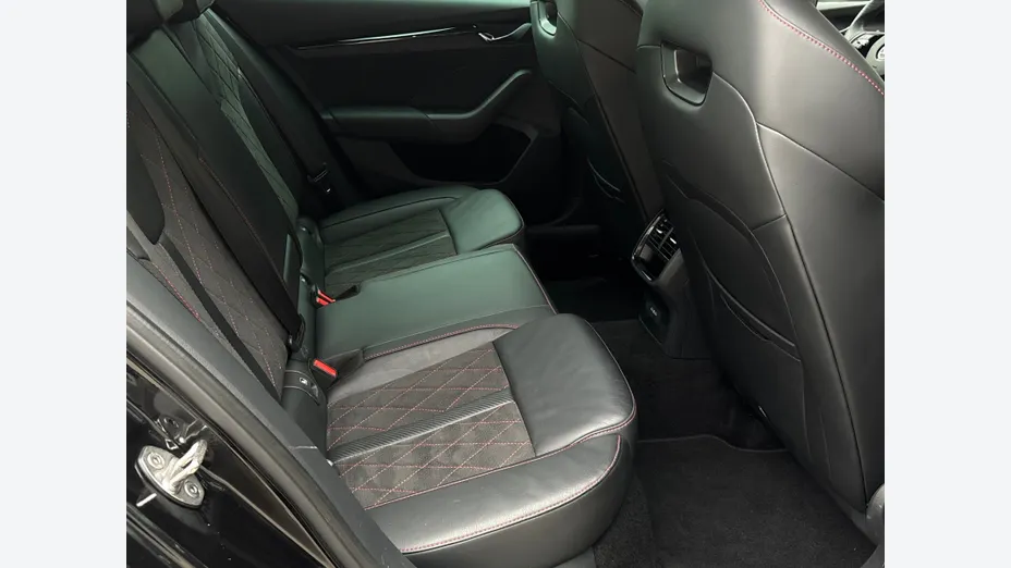 SKODA Octavia Octavia 2.0 TDI RS DSG