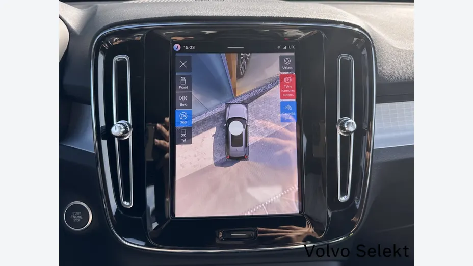 VOLVO XC40 XC40 B3 Plus Dark aut