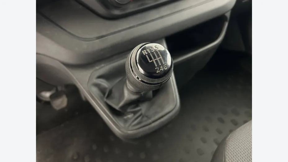 RENAULT Trafic -