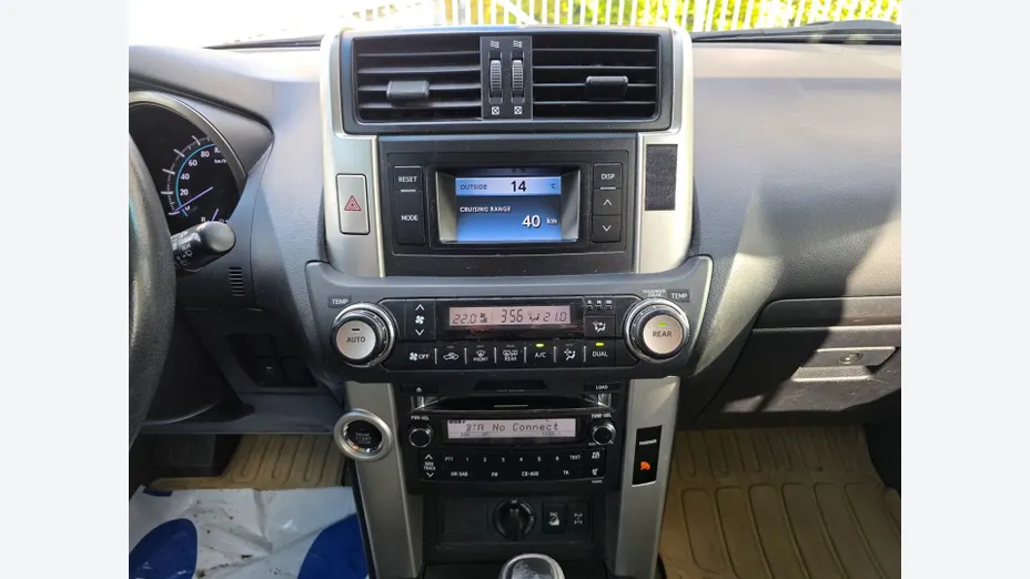TOYOTA Land Cruiser LC 3.0 D-4D Sol (lea) 7os aut