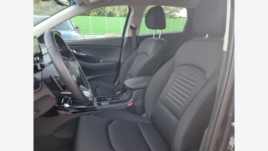 HYUNDAI i30 i30 1.6 T-GDI Smart DCT