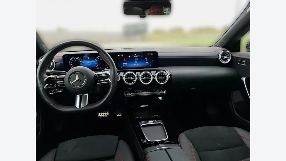 MERCEDES-BENZ CLA CLA 180 mHEV AMG Line 7G-DCT