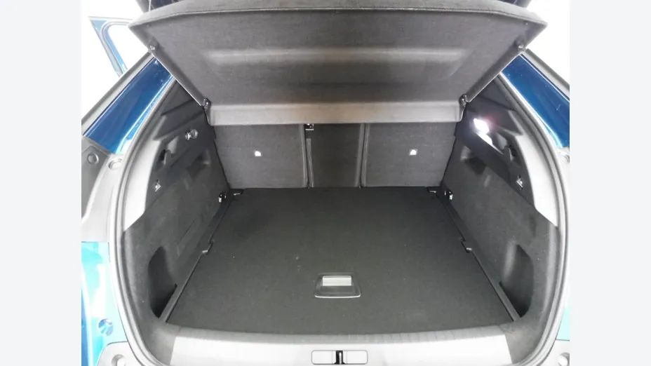 PEUGEOT 3008 -