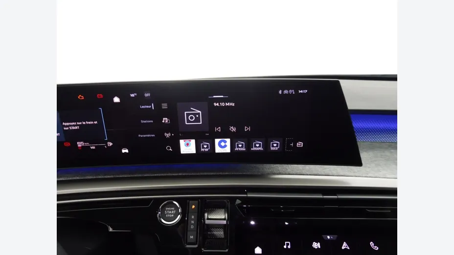 PEUGEOT 3008 -