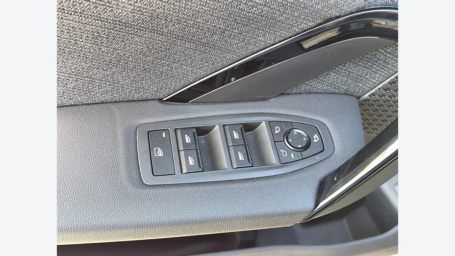 BMW iX1 iX1 eDrive20 66.5kWh M Sport
