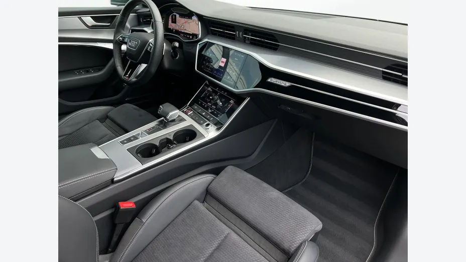 AUDI S6 Avant -
