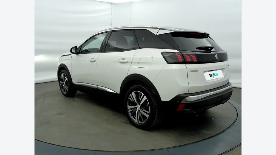 PEUGEOT 3008 -