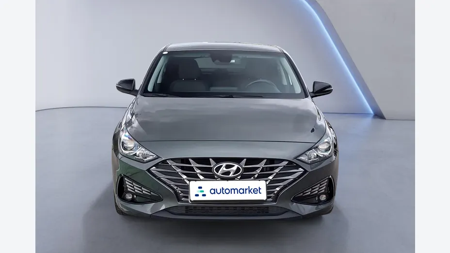 HYUNDAI i30 i30 Fastback 1.5 T-GDI 48V Smart DCT