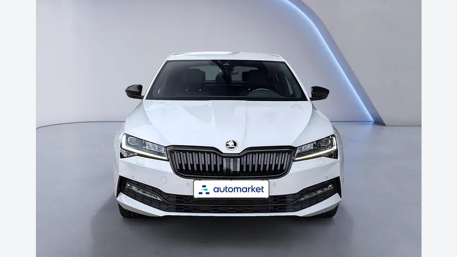 SKODA Superb Superb 2.0 TDI SCR Sportline DSG