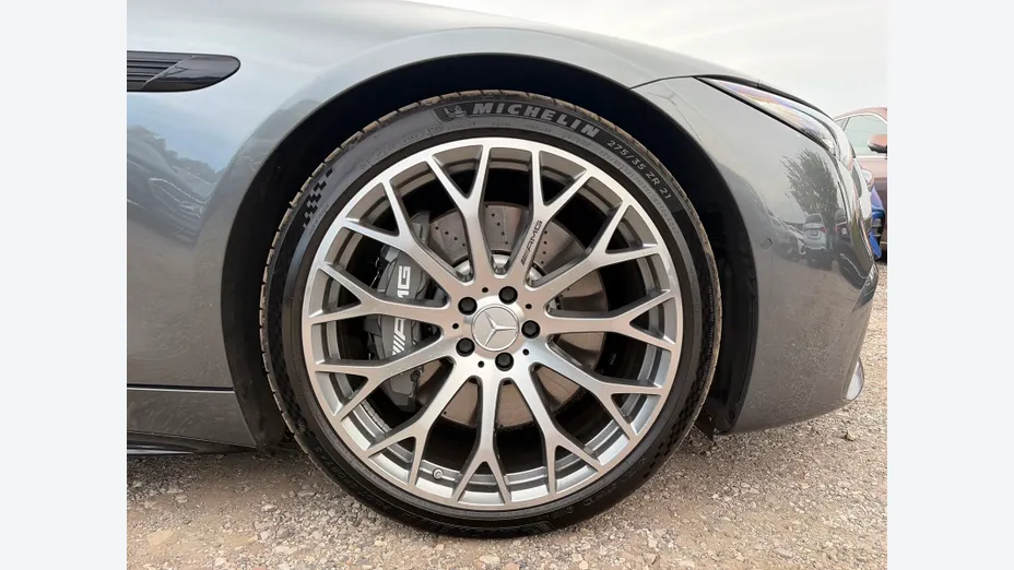 MERCEDES-BENZ SL AMG SL 43