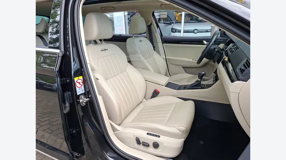 SKODA Superb Superb 2.0 TDI SCR L&K DSG