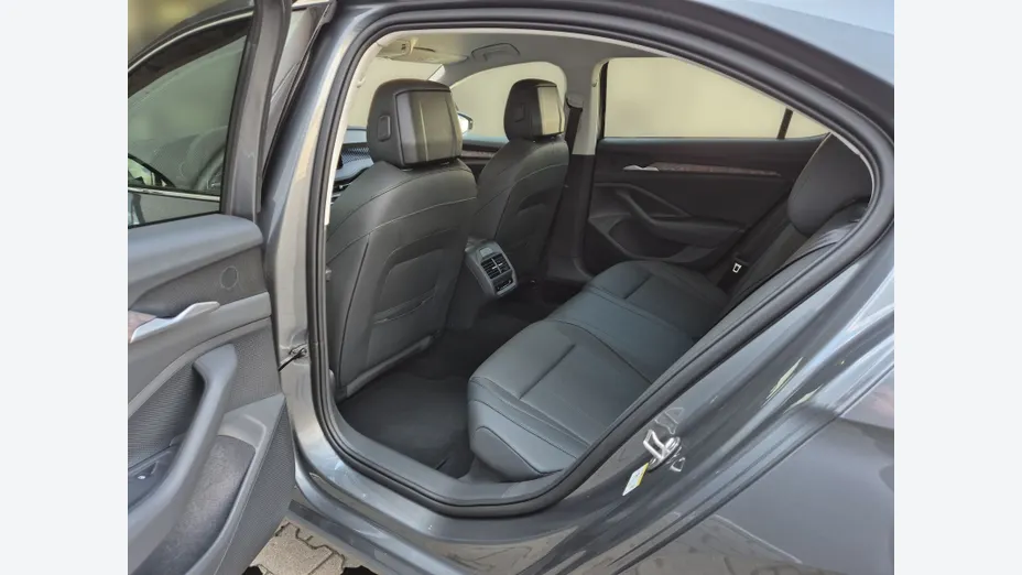 SKODA Superb Superb 2.0 TSI L&K DSG Nowy