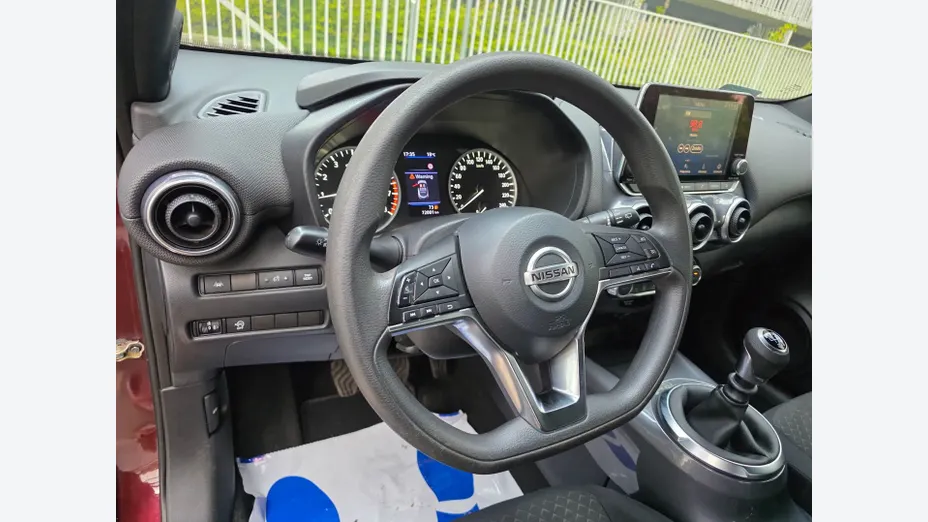 NISSAN Juke -