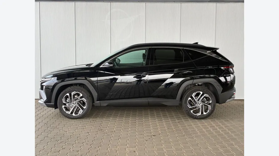 HYUNDAI Tucson -