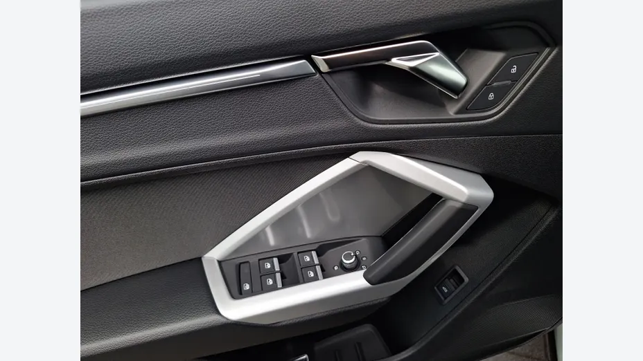 AUDI Q3 Sportback -
