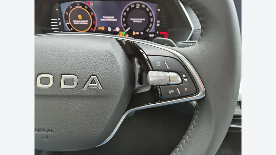 SKODA Octavia Octavia 2.0 TSI Drive Selection 4x4 DSG Nowy