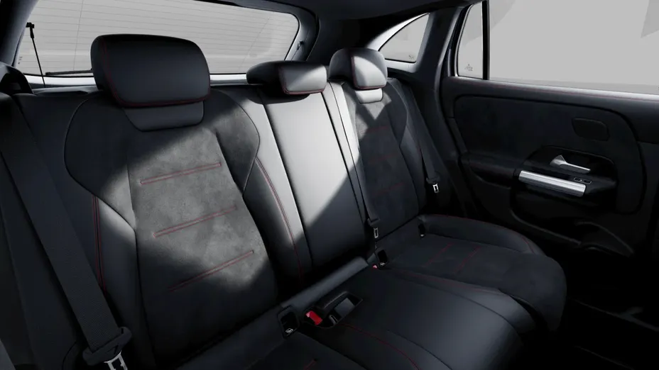 MERCEDES-BENZ GLA -