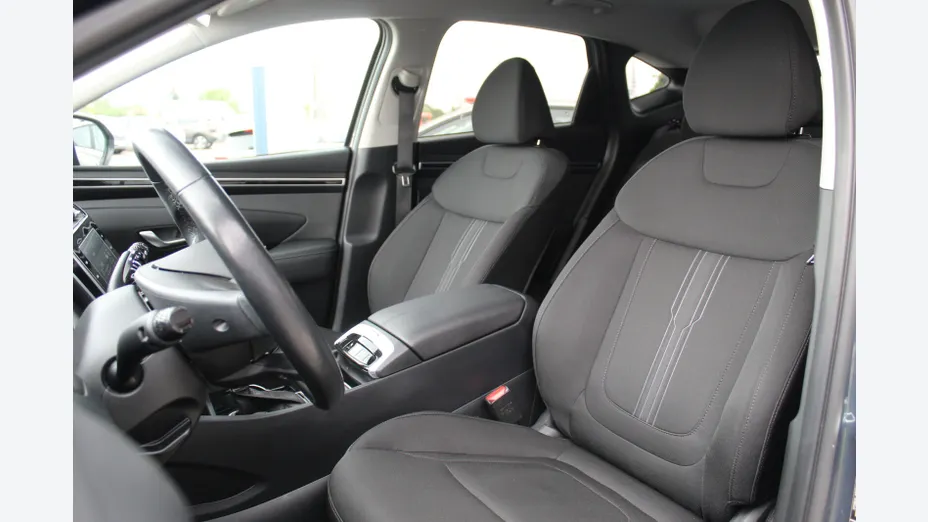 HYUNDAI Tucson Tucson 1.6 T-GDi HEV Smart 2WD