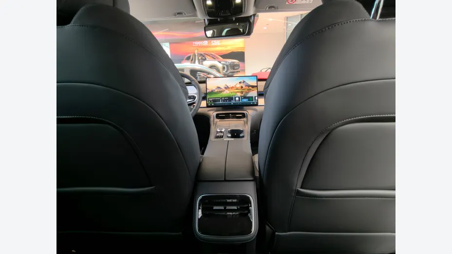 CHERY Tiggo 8 Tiggo 8 1.5 T-GDI Super Hybrid Comfort DCT