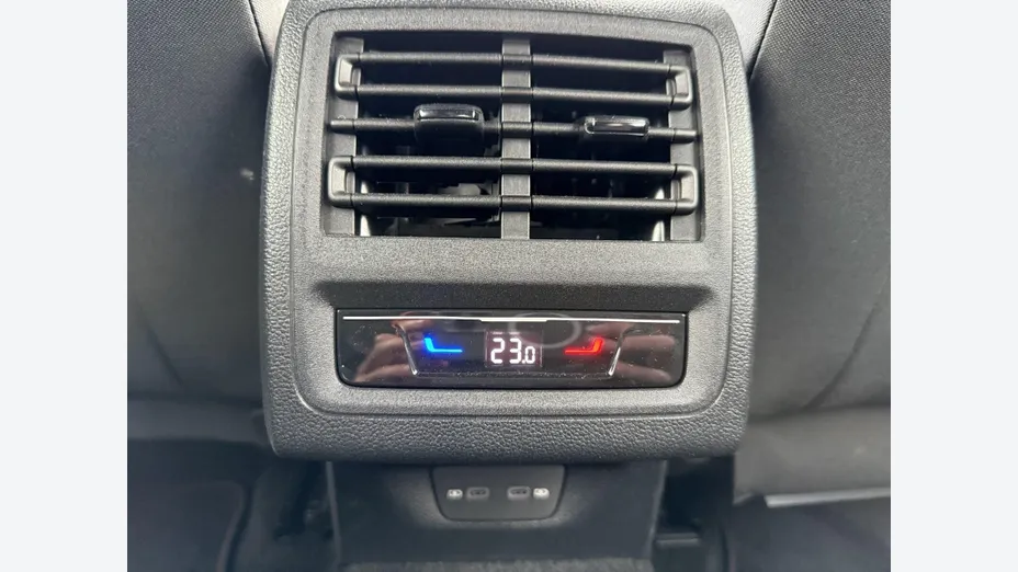 VOLKSWAGEN Golf Golf VIII 2.0 TSI GTI DSG