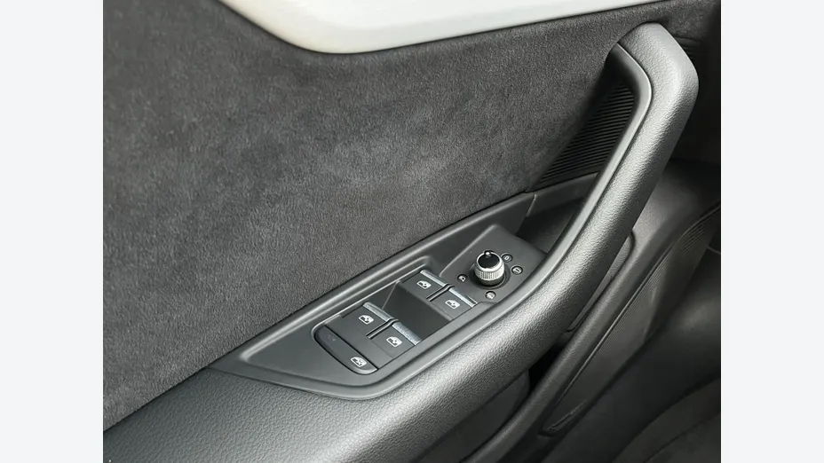 AUDI A4 Avant -