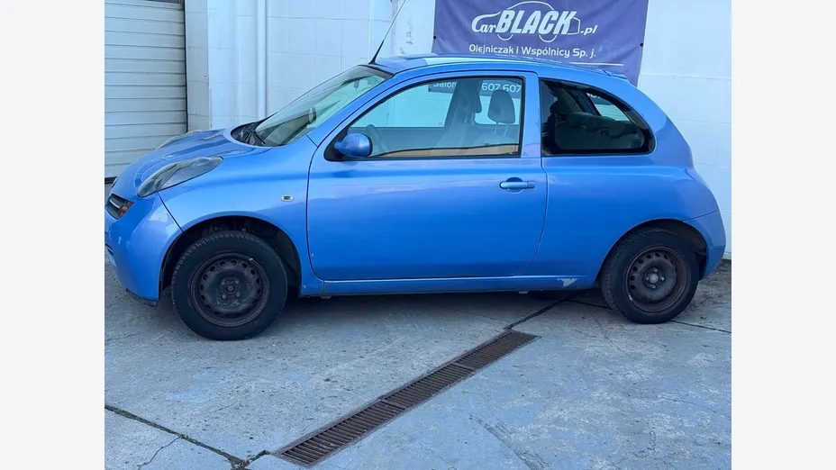 NISSAN Micra -