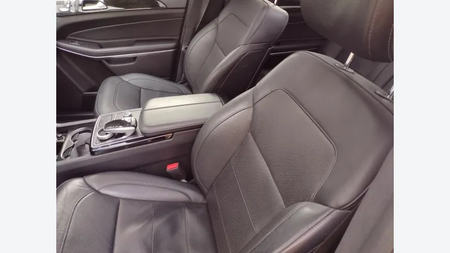 MERCEDES-BENZ GLS -