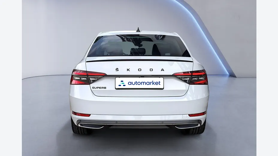 SKODA Superb Superb 2.0 TDI SCR Sportline DSG