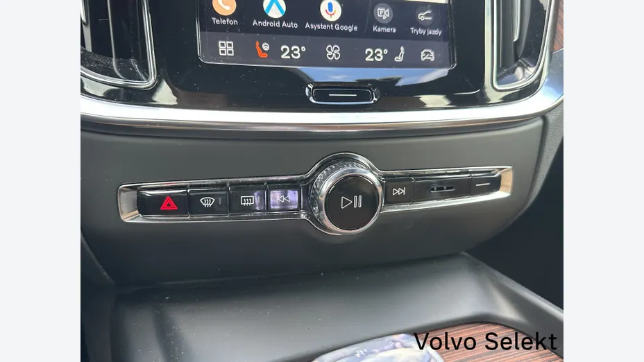 VOLVO V60 V60 B4 B Plus Dark aut