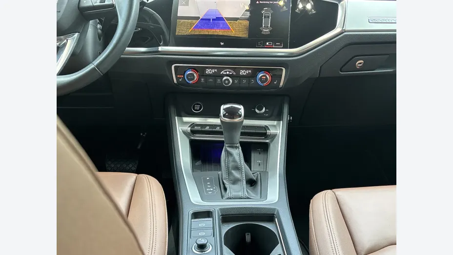 AUDI Q3 Sportback -