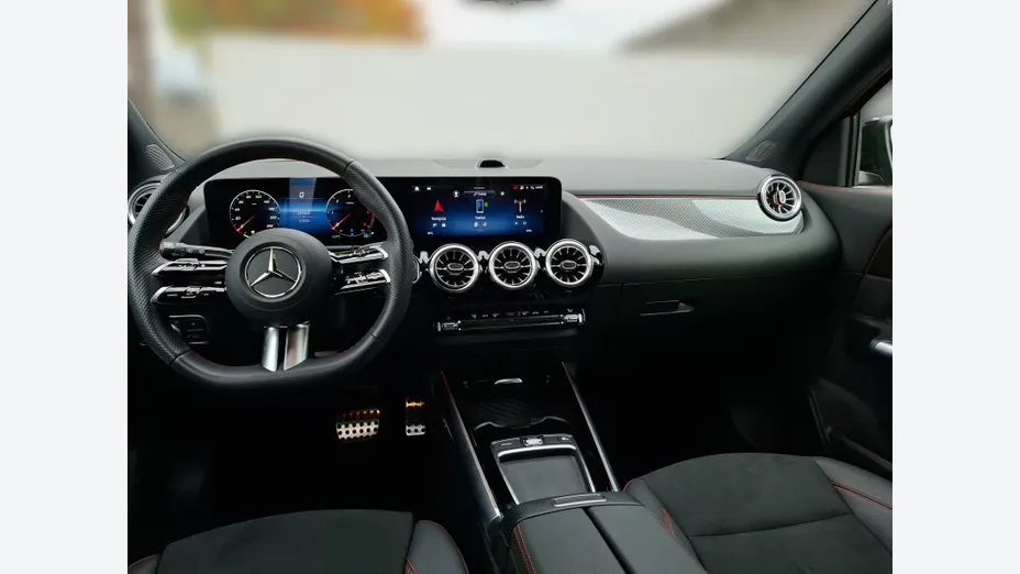 MERCEDES-BENZ GLA GLA 220 d 4-Matic AMG Line 8G-DCT
