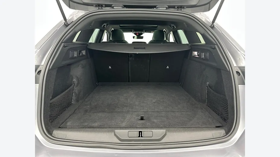 PEUGEOT 308 -