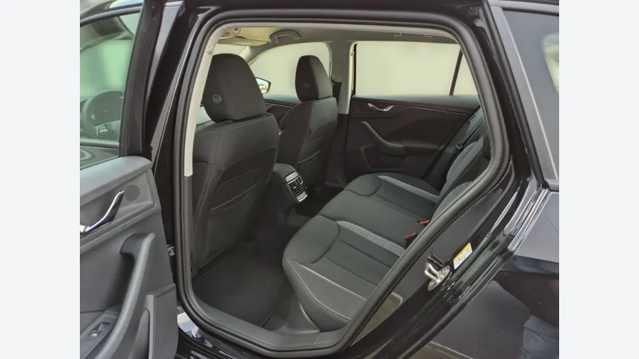 SKODA Scala Scala 1.0 TSI Drive DSG Nowy