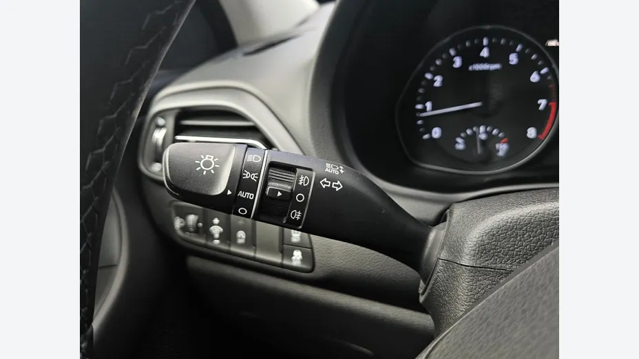HYUNDAI i30 i30 1.5 T-GDI 48V Smart