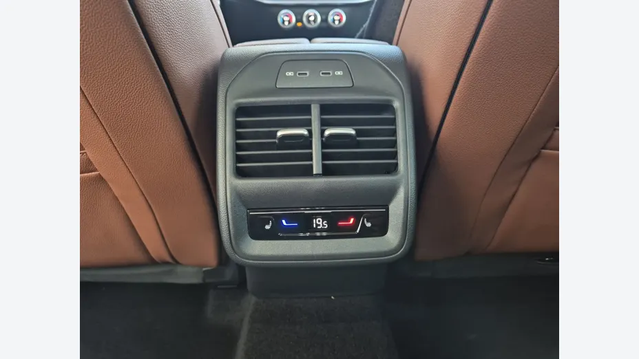 SKODA Superb Superb 2.0 TDI SCR 4x4 L&K DSG Nowy