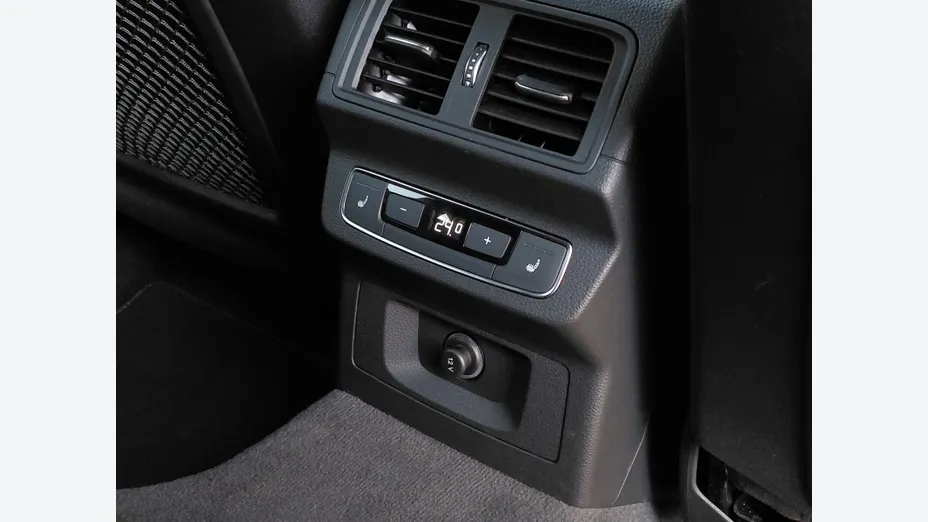AUDI Q5 Sportback -