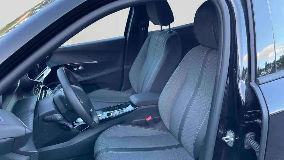 PEUGEOT 2008 -