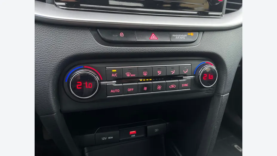 KIA Cee'd Ceed 1.5 T-GDI M
