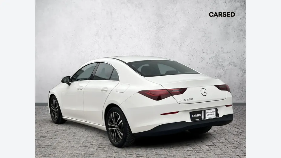 MERCEDES-BENZ CLA -