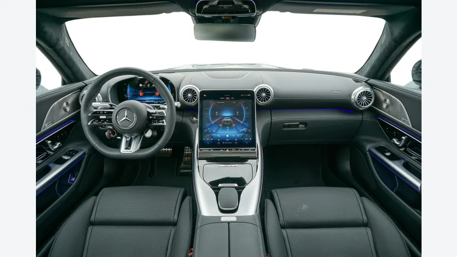 MERCEDES-BENZ AMG GT -
