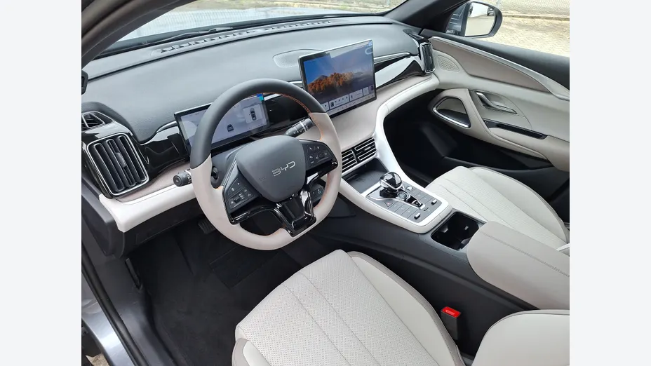 BYD Sealion 5 Sealion 5 DM-i 1.5 Design Nowy