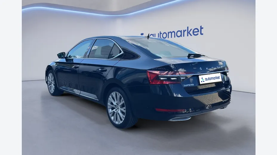 SKODA Superb Superb 2.0 TDI SCR L&K DSG
