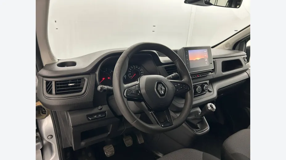 RENAULT Trafic -