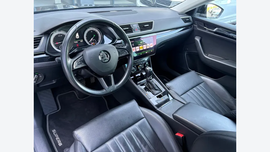 SKODA Superb Superb 2.0 TDI 4x4 L&K DSG